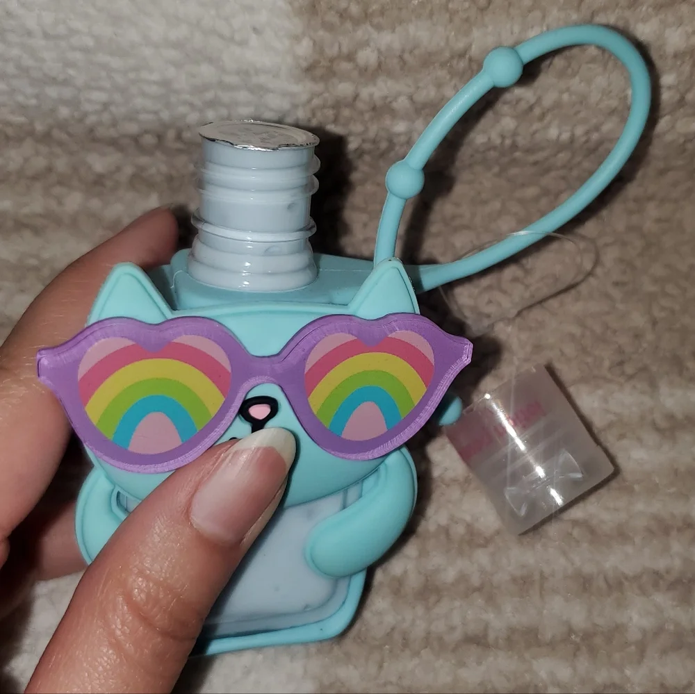 5 for $25 | NWOT Claire's Kitty with Sunglasses Holder and Scented Hand Lotion